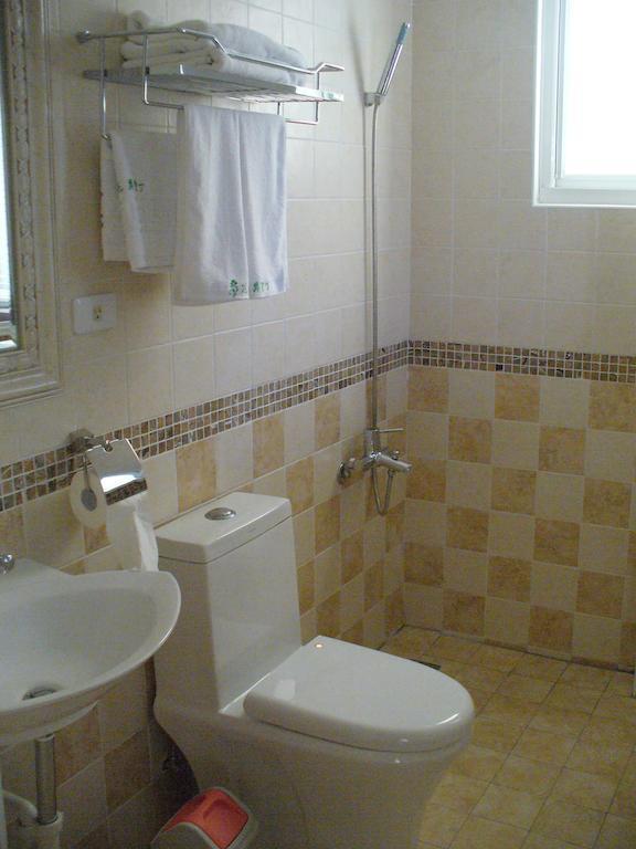 Alongs Garden Bed and Breakfast Heng-ch'un Habitación foto